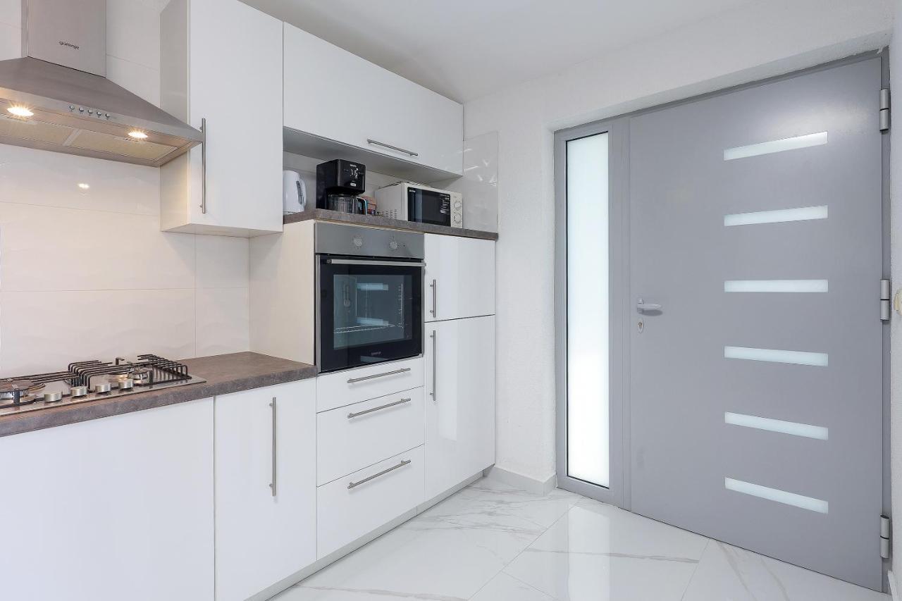 Alen Apartment *