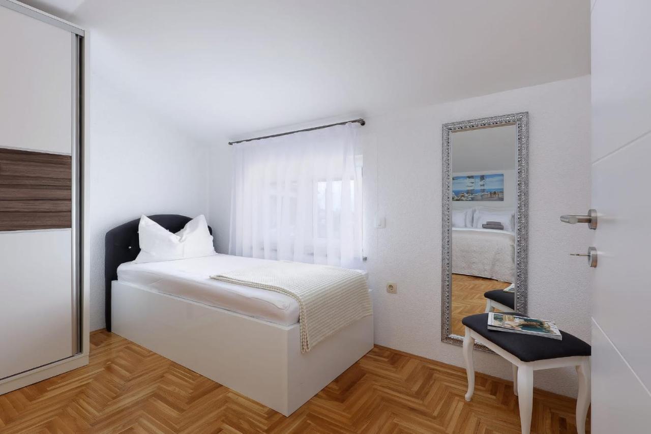 Apartment Alen