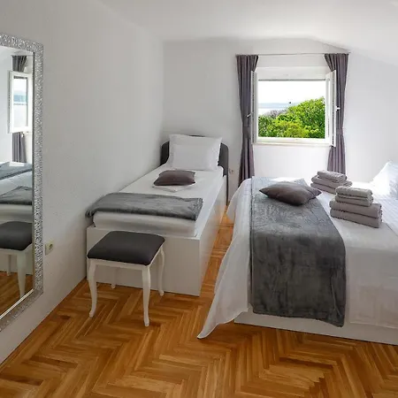Apartments Alen Crikvenica Exterior photo