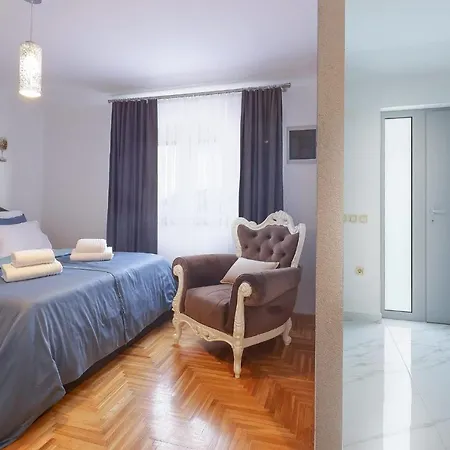 Apartments Alen Crikvenica Exterior photo
