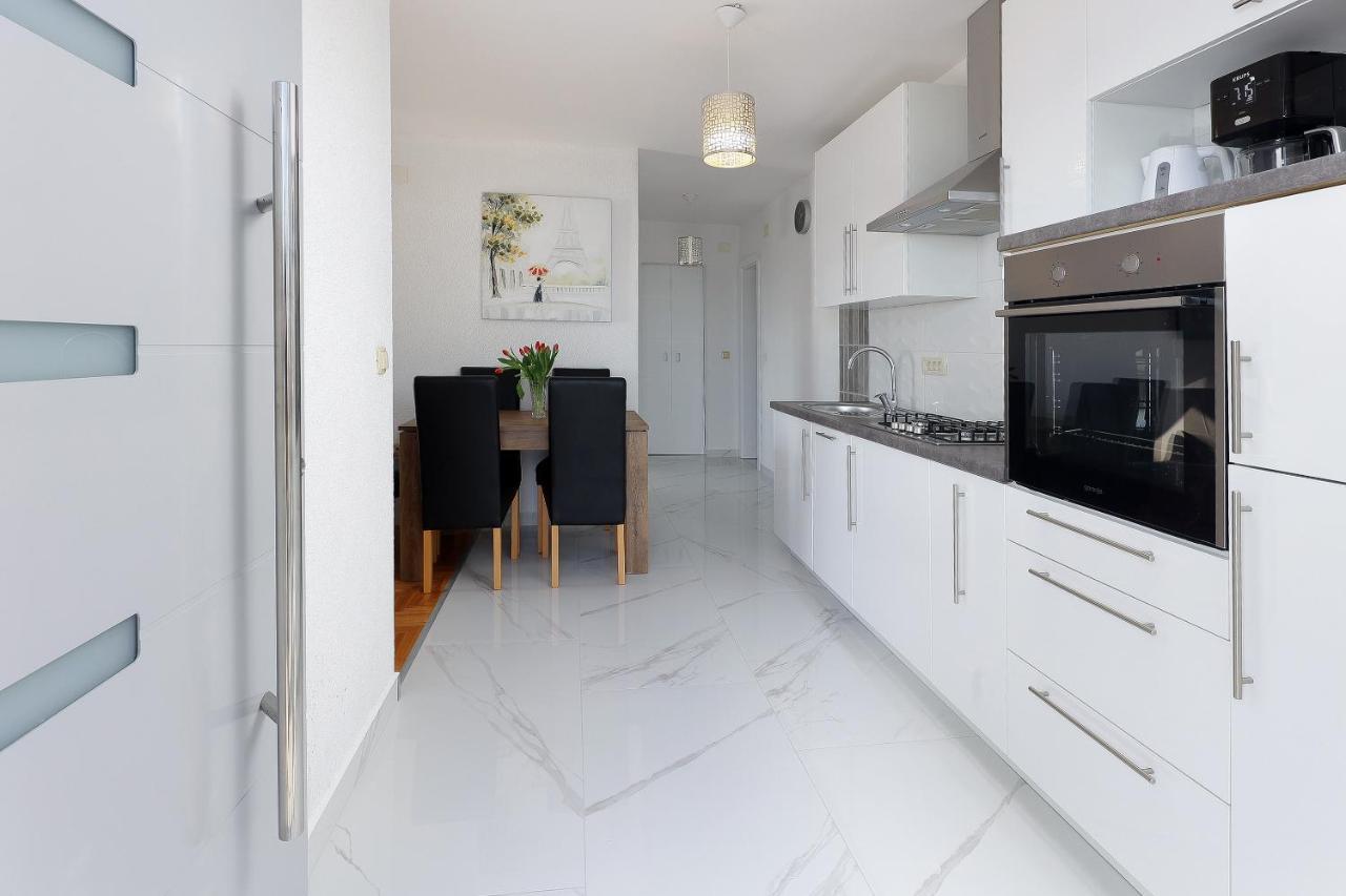 Alen Apartment